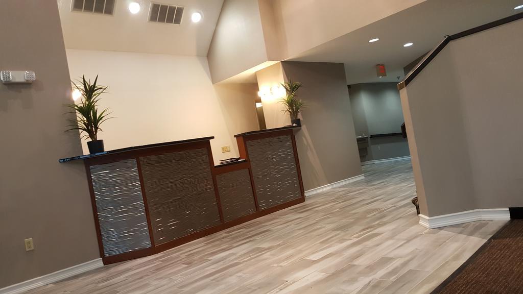 Americas Best Value Inn And Suites Lee'S Summit-Kansas City Екстериор снимка